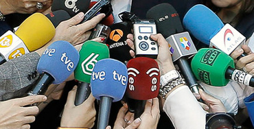 Periodistas que dictan sentencias